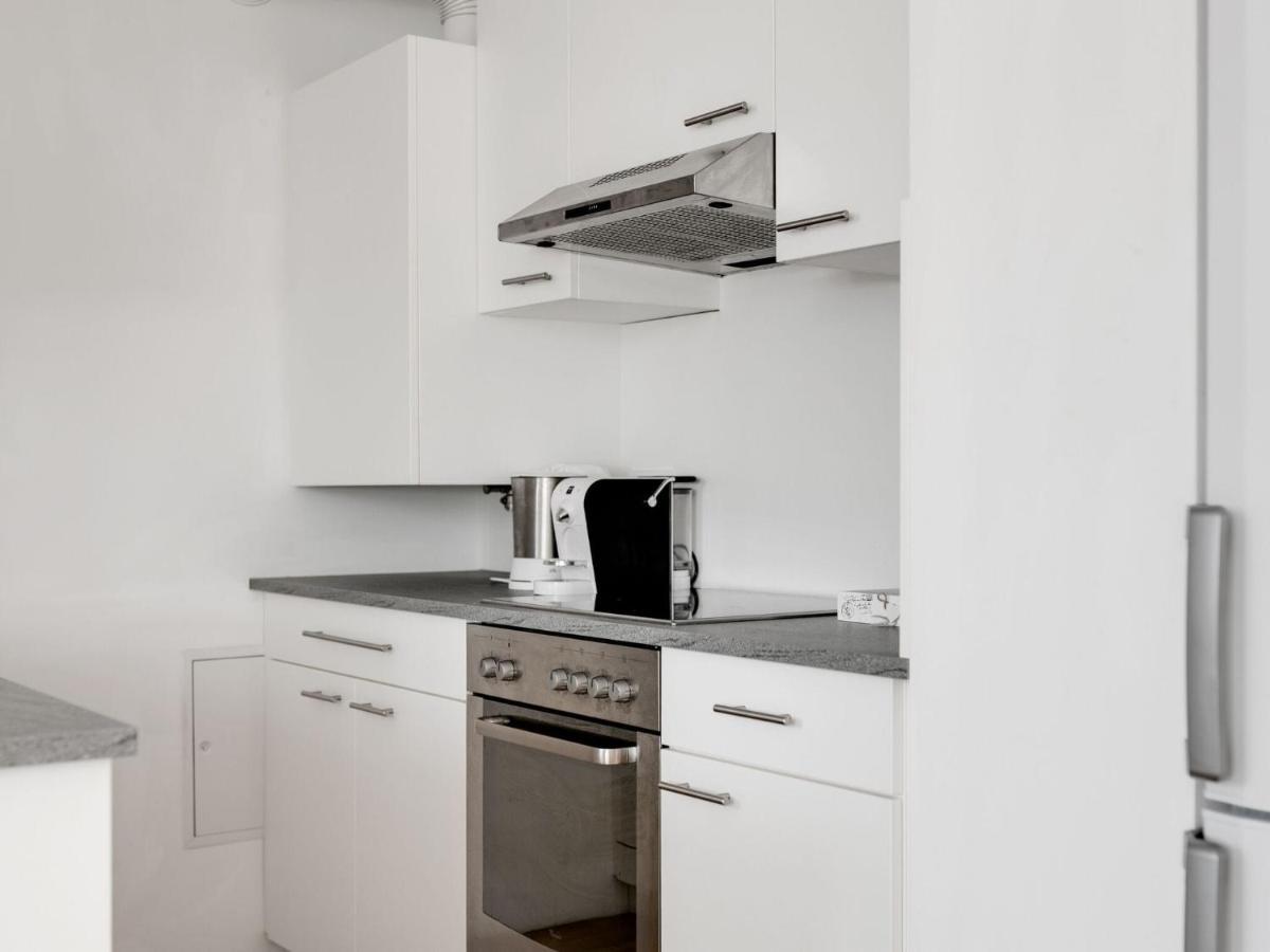 Elegant Apartment In Vienna With Patio Buitenkant foto