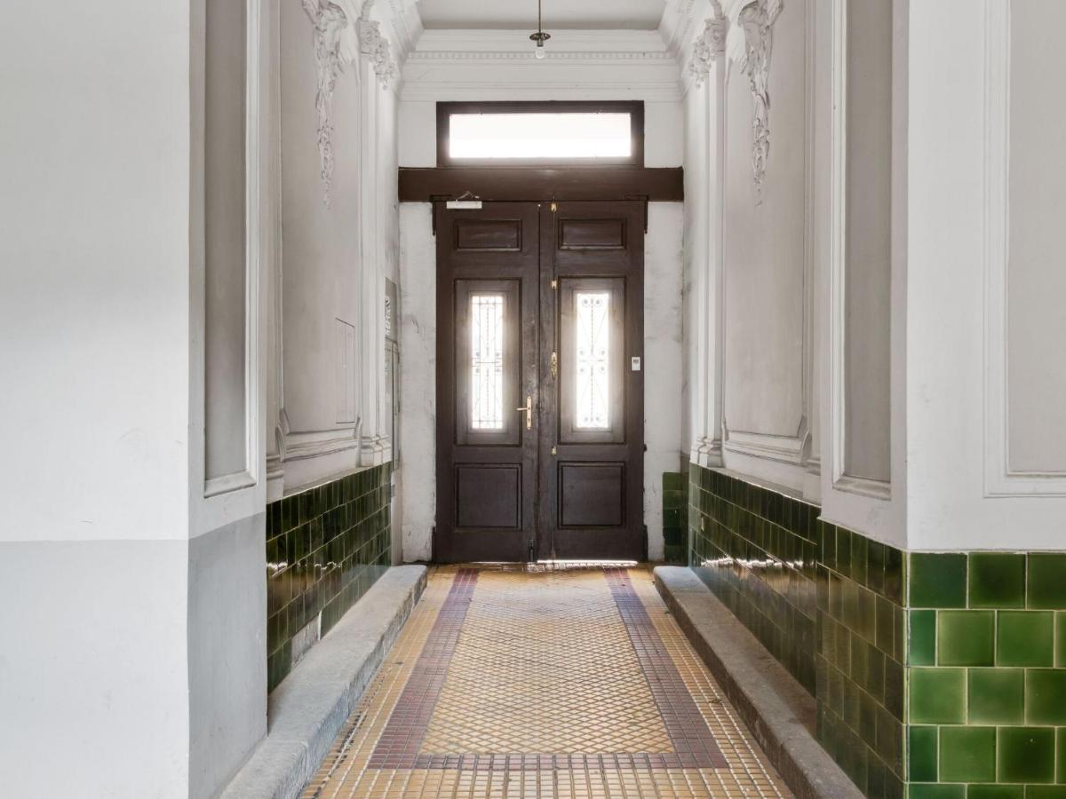 Elegant Apartment In Vienna With Patio Buitenkant foto